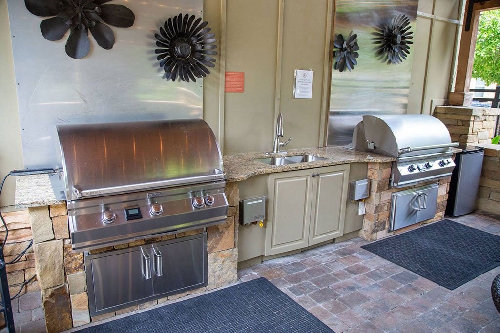 Woodstock West by Walton Apartment Homes  Summer Kitchen at Woodstock West by Walton, Woodstock, 30188