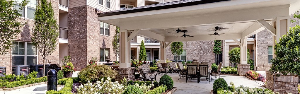 Legacy at Walton Heights Courtyard