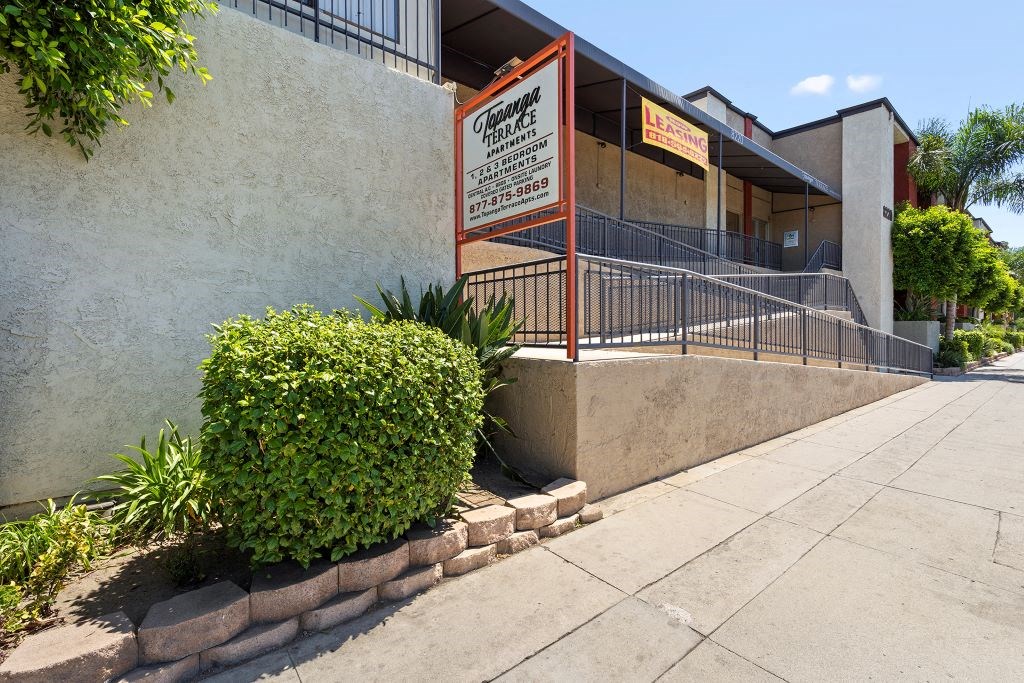 Topanga Terrace Apartments Access Ramp