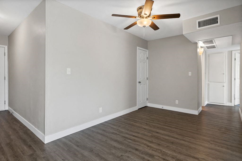 Vinyl like wood flooring at The Reserve at Warner Center, Woodland Hills