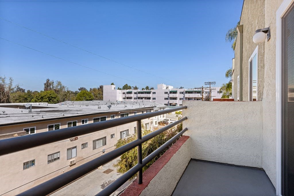Balcony at Woodland Trio Apartments, California