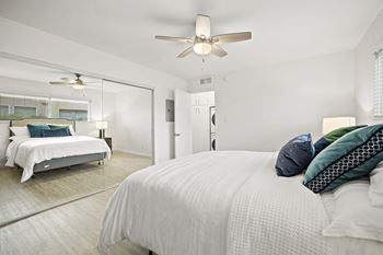 King Size Bedroom at Kling Trio Apartments, Valley Village, California