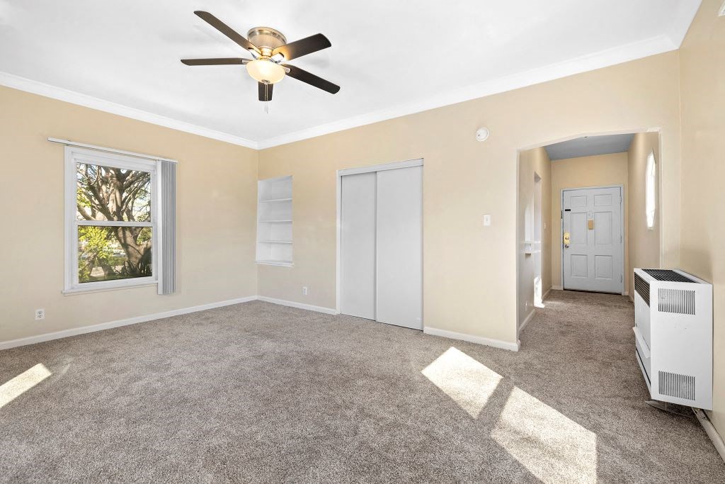 Berber Carpet Floors Baldwin and Windsor Manor