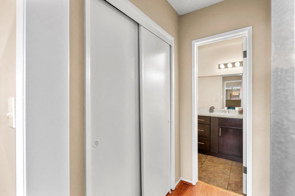Valley Village Apartments Closet