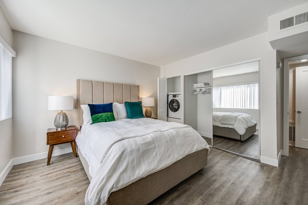 Gorgeous Bedroom at Brookside Terrace Apartments, Encino, CA 91316