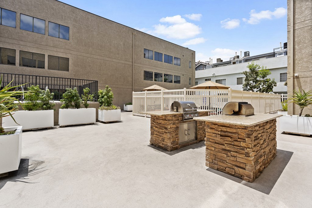 Grill Stations at Woodland Trio Apartments, California