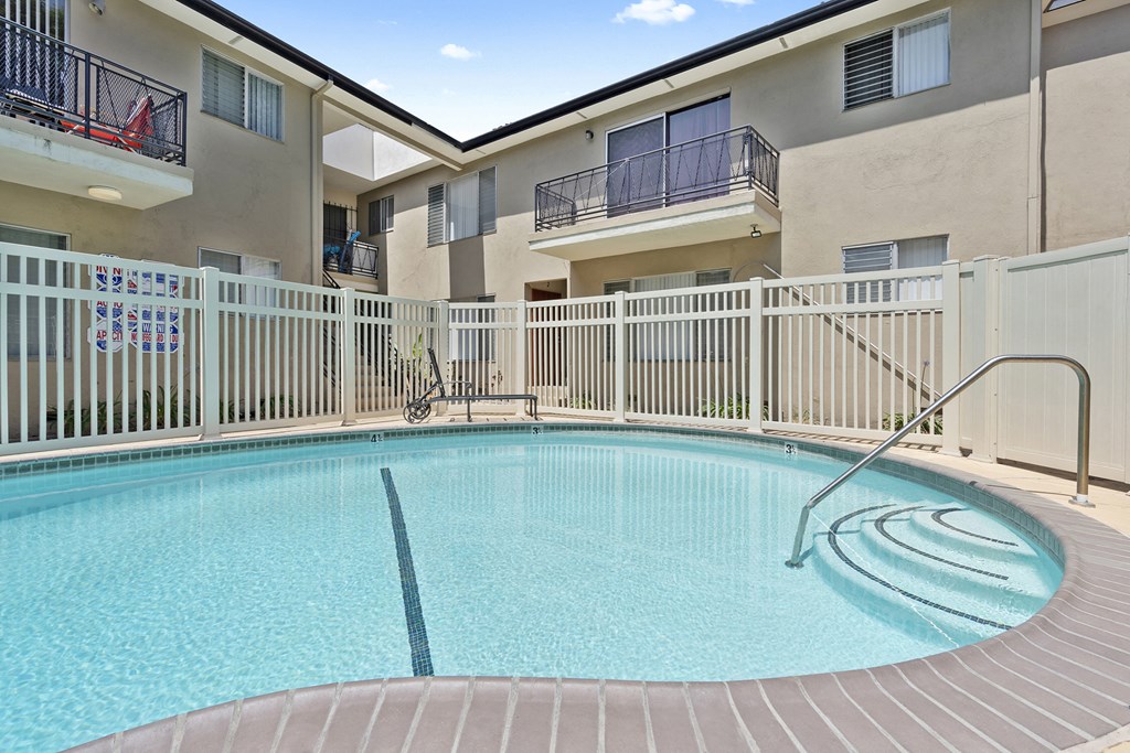 Apartments in Los Angeles Water