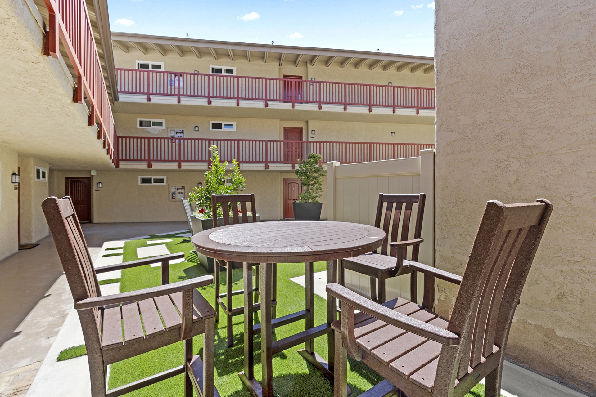 Parkway Terrace Apartments Custom Page