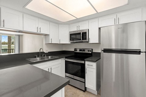Upgraded Kitchen at Parkway Plaza Apartments, Culver City, CA