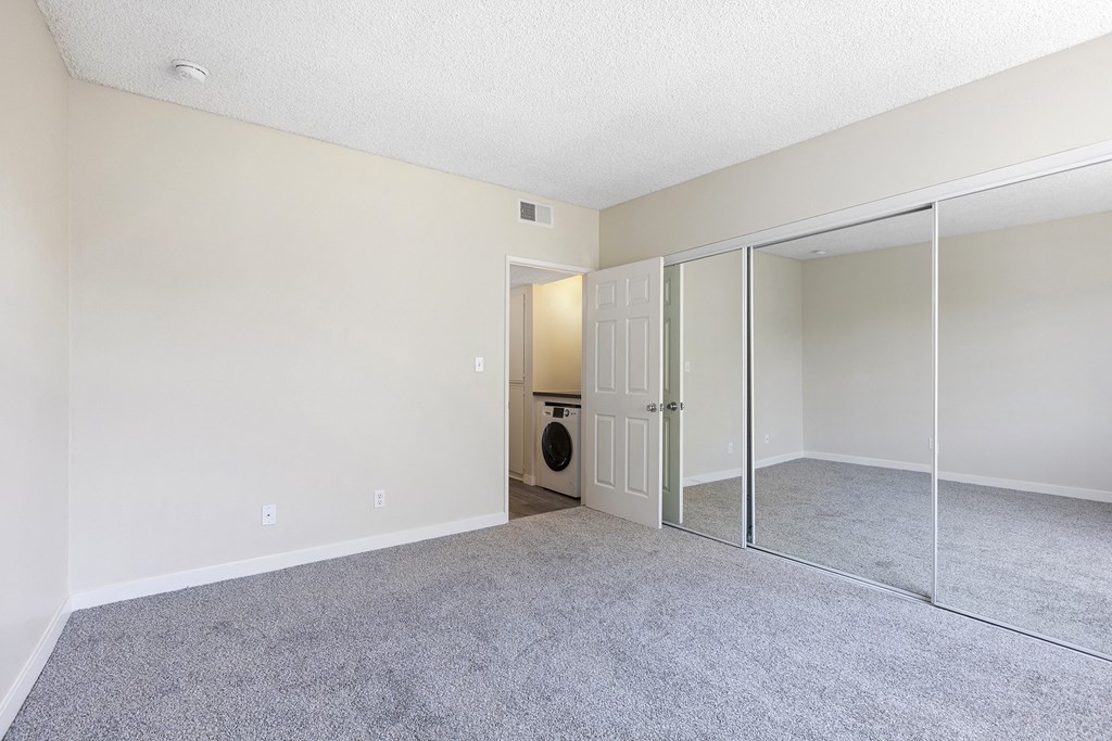 Berber Carpeting Chatsworth Plaza Apartments