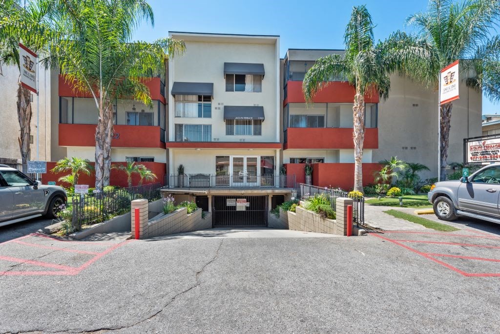 Valley Village Apartment Parking