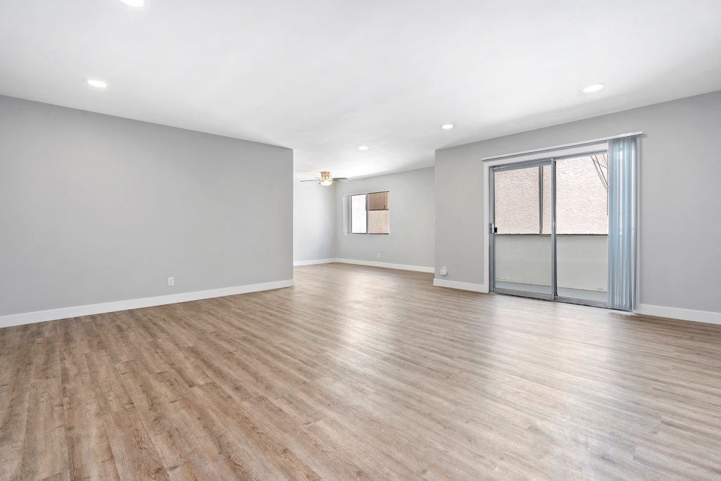 Living Room Jaclyn Terrace Apartments