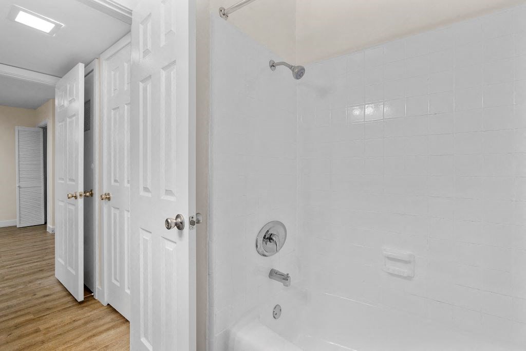 One Bedroom Apartment Shower