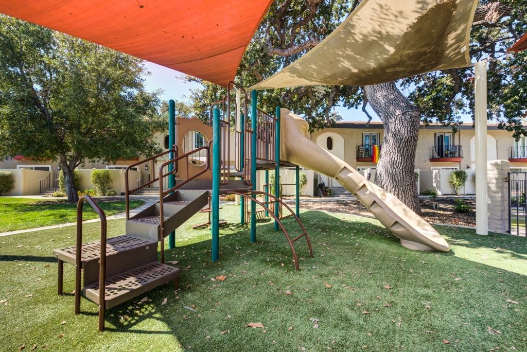 Kids Play Ground at The Meadows at Westlake Village Apartments,California