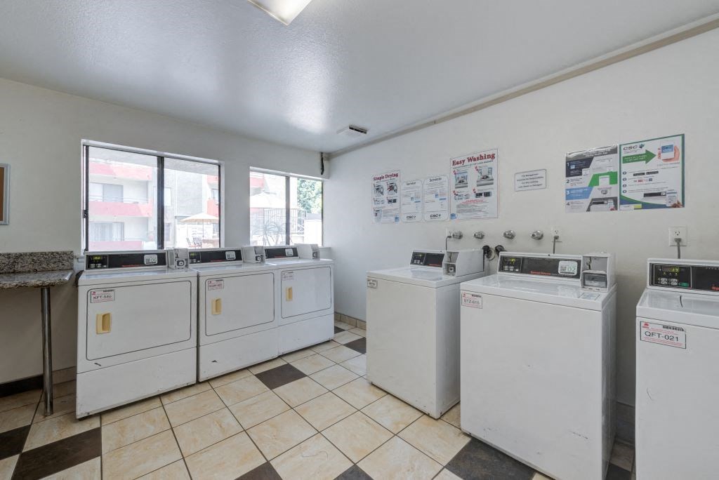 Modern Laundry Room at Woodland Trio Apartments, California
