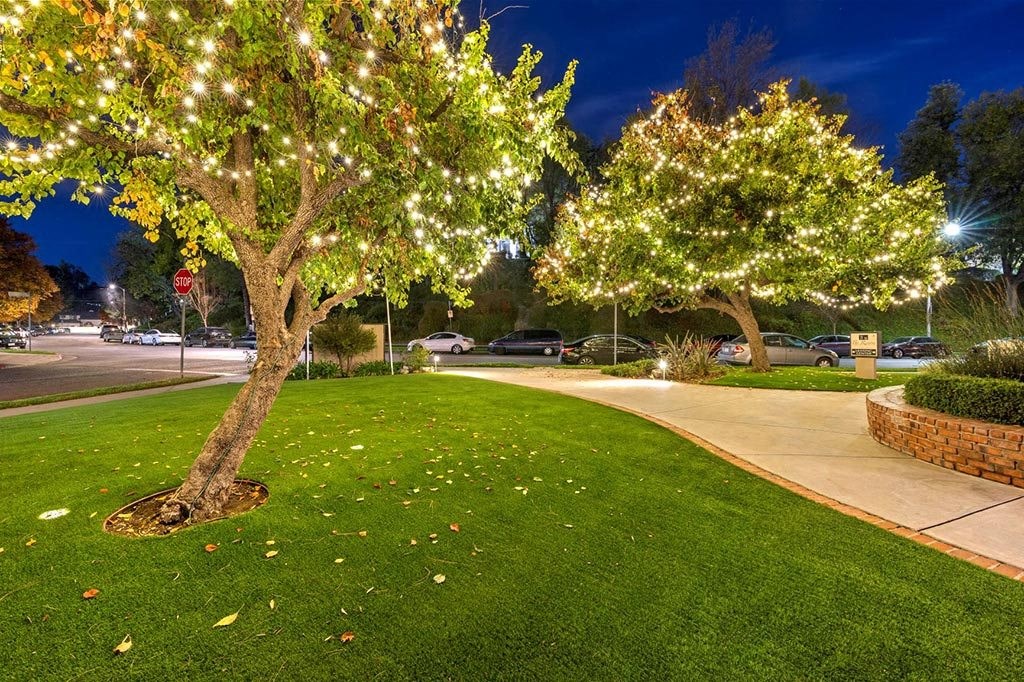 Walkways during the Holidays at The Reserve at Warner Center, Woodland Hills, California