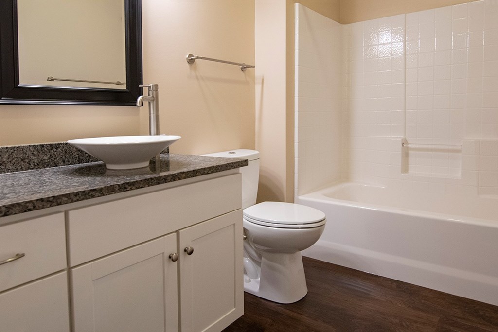 Brooks Edge Apartments