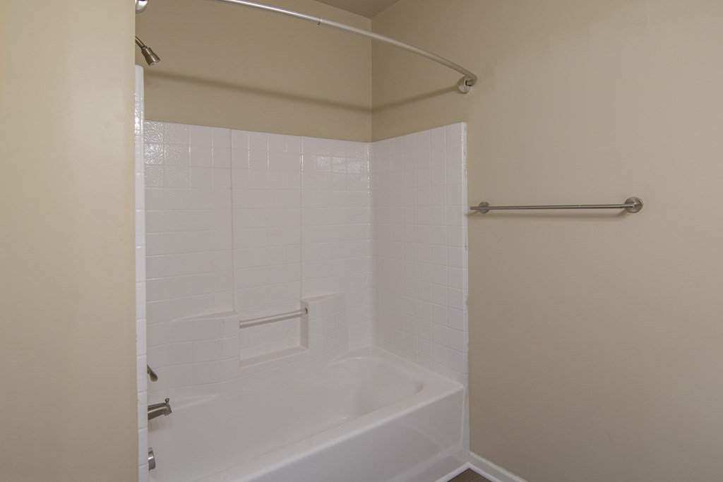 Brooks Edge Apartments