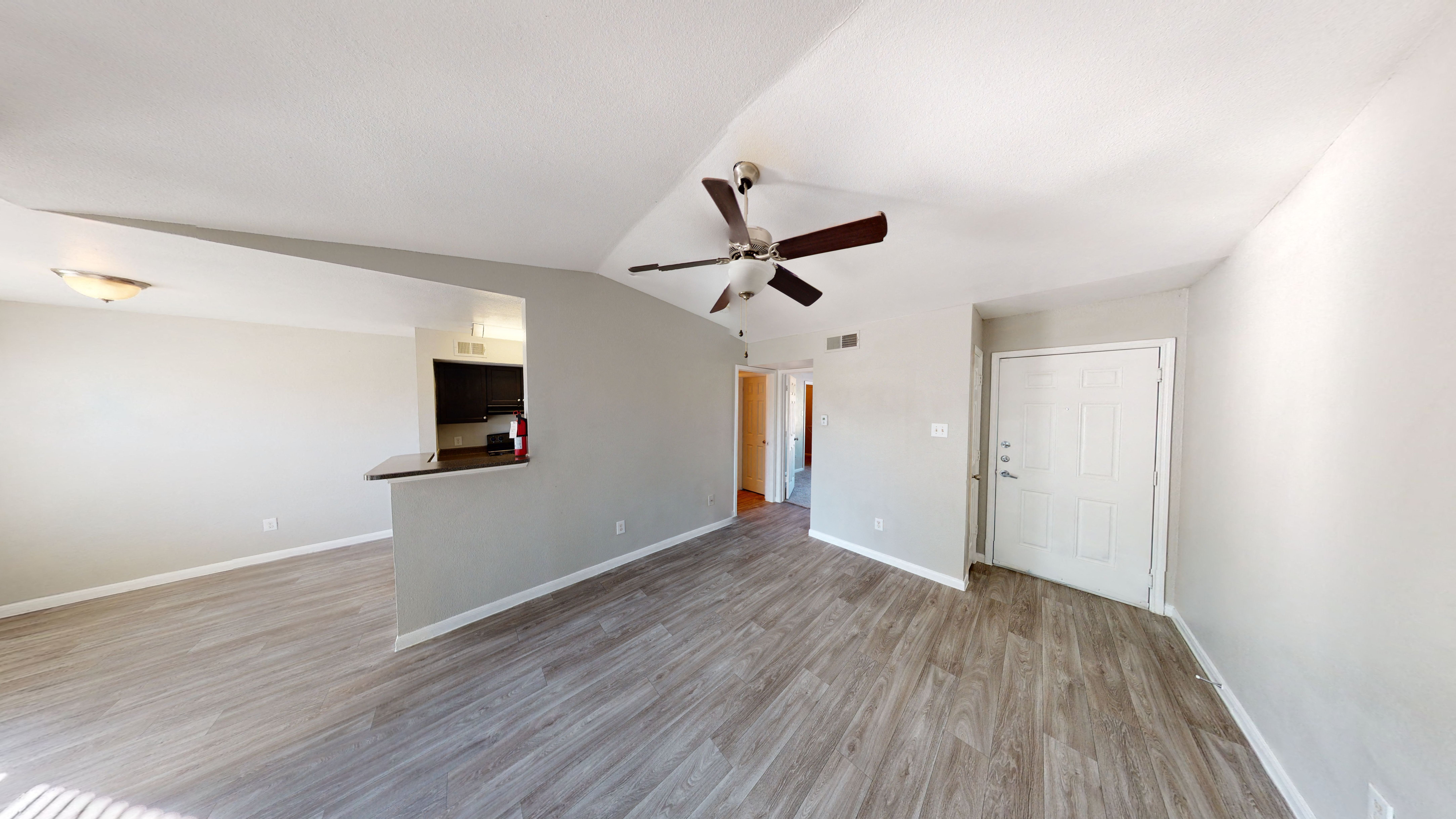 The Life At Grand Oaks Apartments 5500 De Soto St Houston Tx Rentcafe