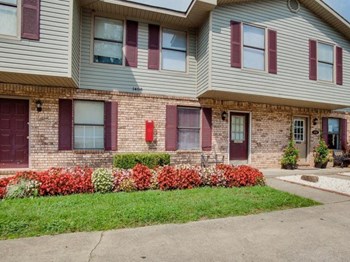 1406 Oriole St 2-3 Beds Apartment for Rent - Photo Gallery 3