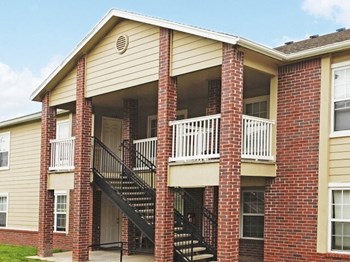 514 Butterfield Coach Rd 1-2 Beds Apartment for Rent - Photo Gallery 4