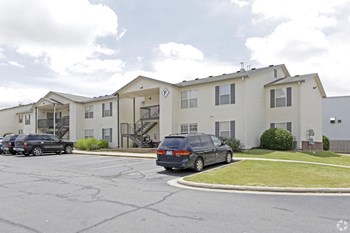 770 S 40th ST 2-3 Beds Apartment for Rent - Photo Gallery 3