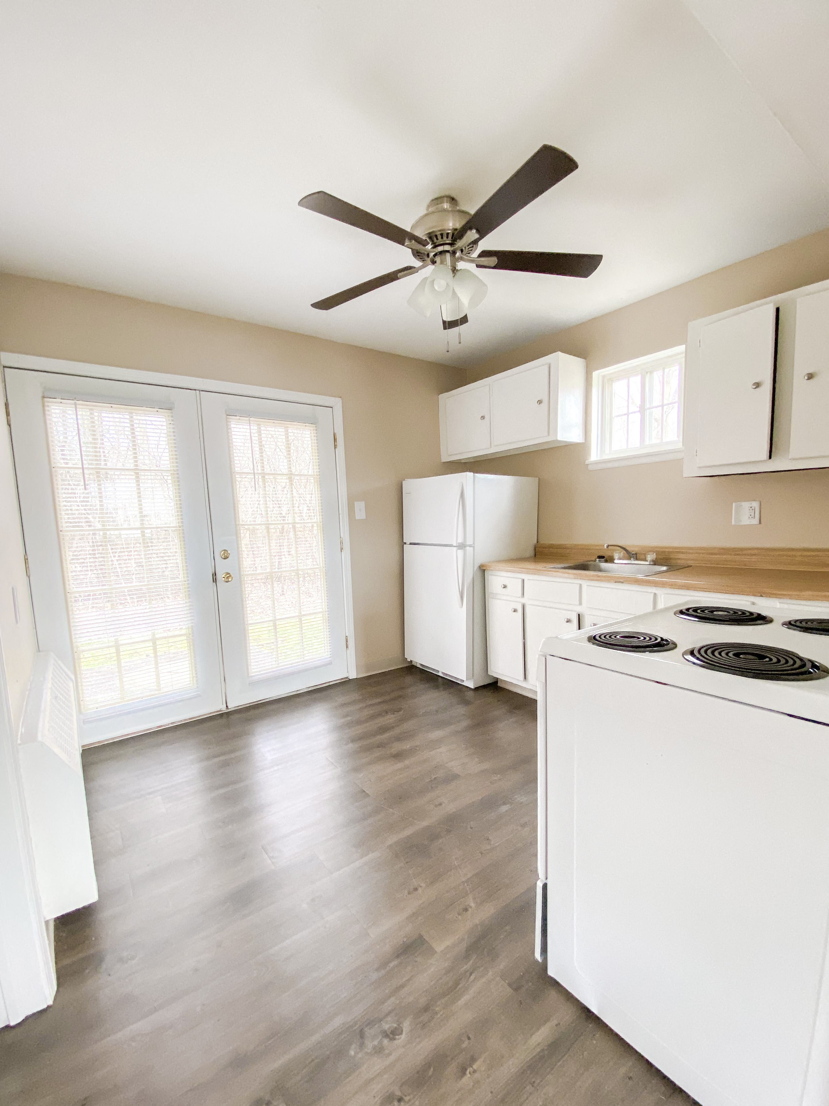 2 Bed Townhouse - Kitchen