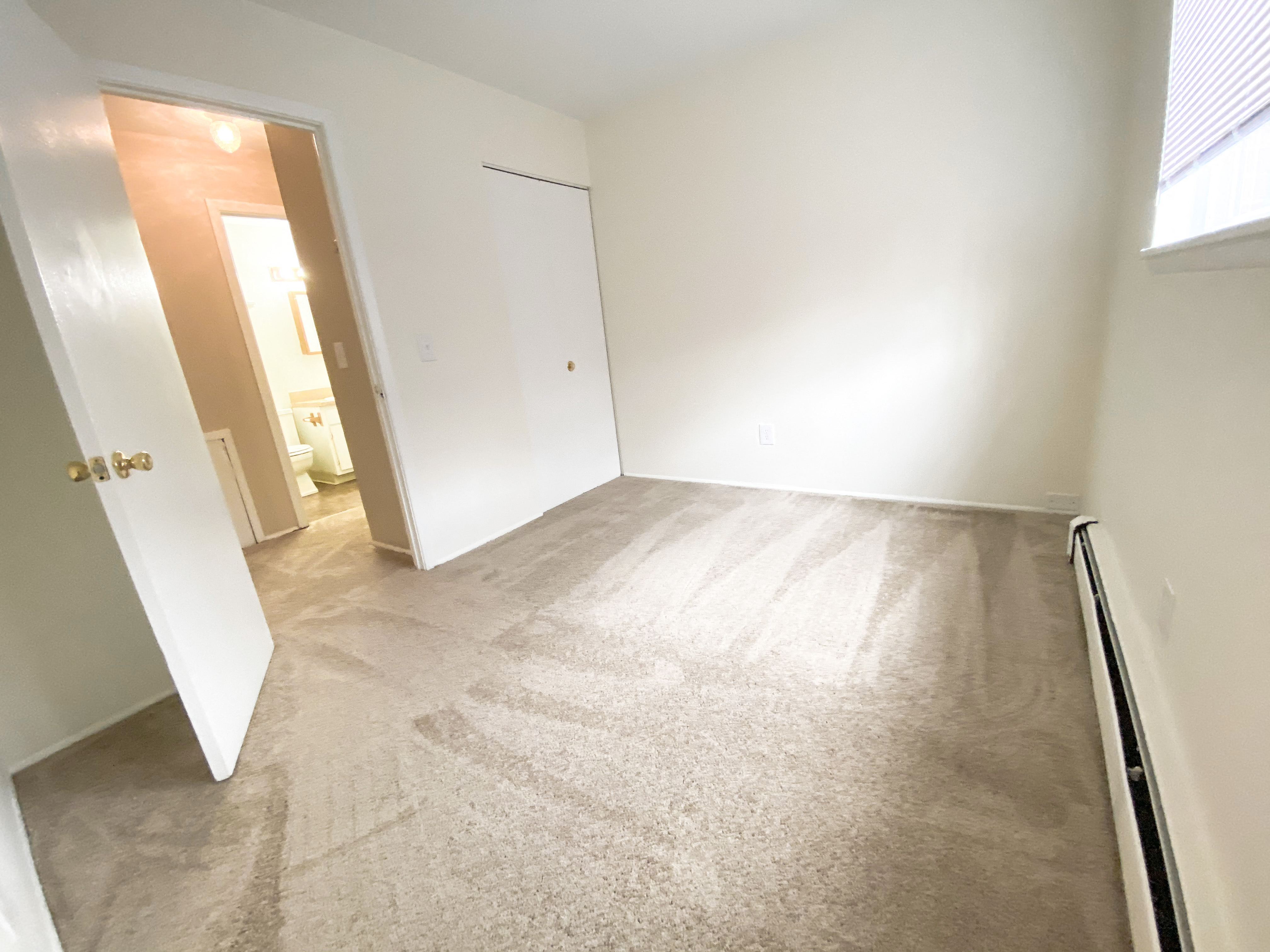 2 Bed Apartment - Smaller Bedroom