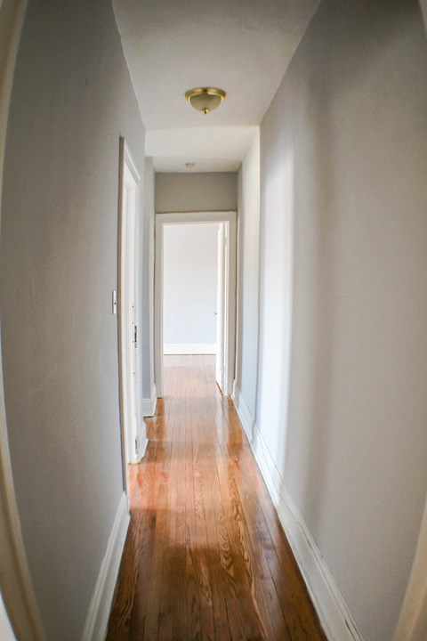 2 Bedroom Hallway
