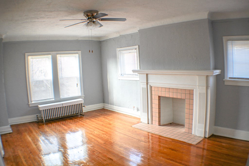 2 Bedroom Living Room