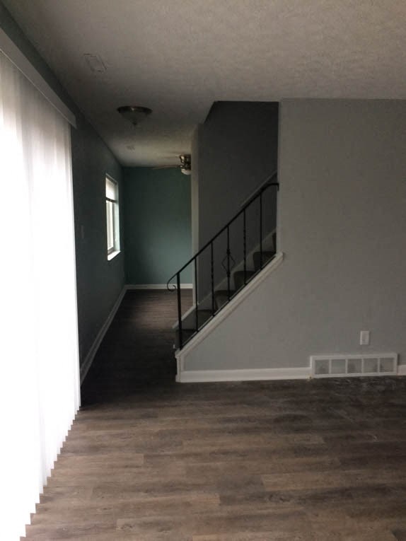 Vacant Living Area at Garfield Villa Apartments, Garfield Heights, 44125