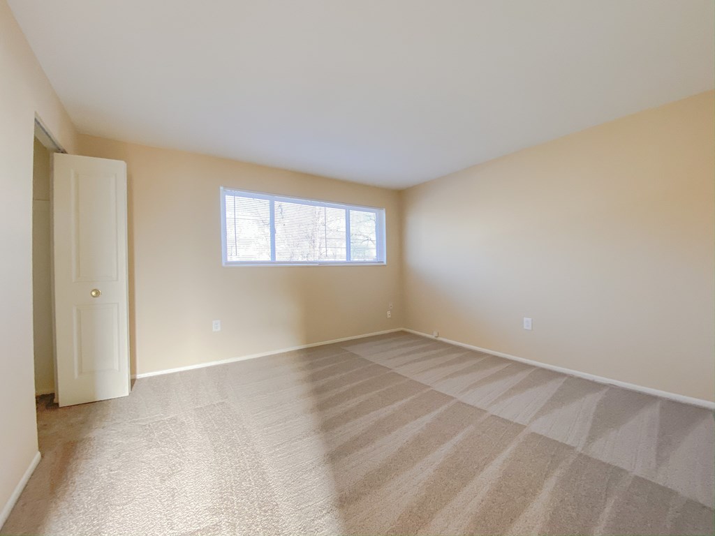 Townhouse Main Bedroom
