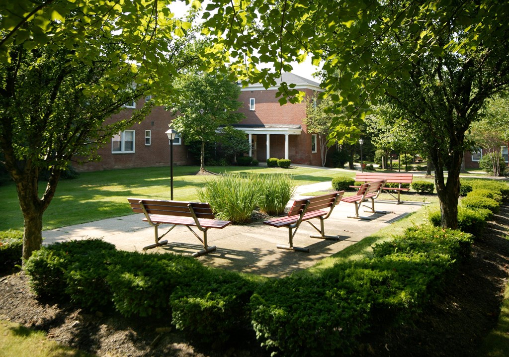 Huntington Green Apartments, 2200 Milton Road, University Heights, OH