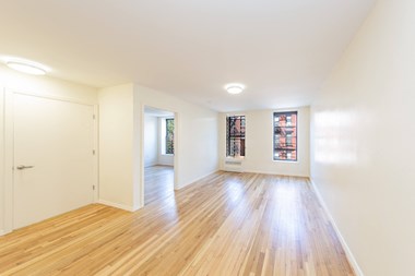 414-24 W 48Th St. 1-4 Beds Apartment for Rent Photo Gallery 1