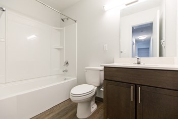 Bathroom - Photo Gallery 6