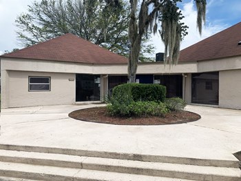 Community clubhouse - Photo Gallery 11