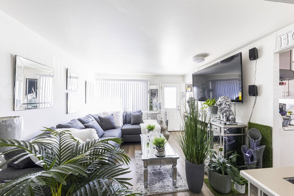 St. Martins Townhouses is a similar property to Colby Court Apartments located in New Haven