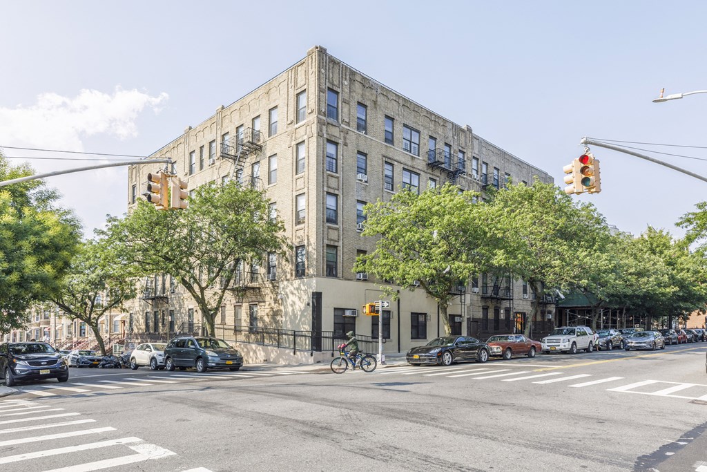 Exterior Corner Street View