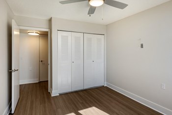 Bedroom - Photo Gallery 6