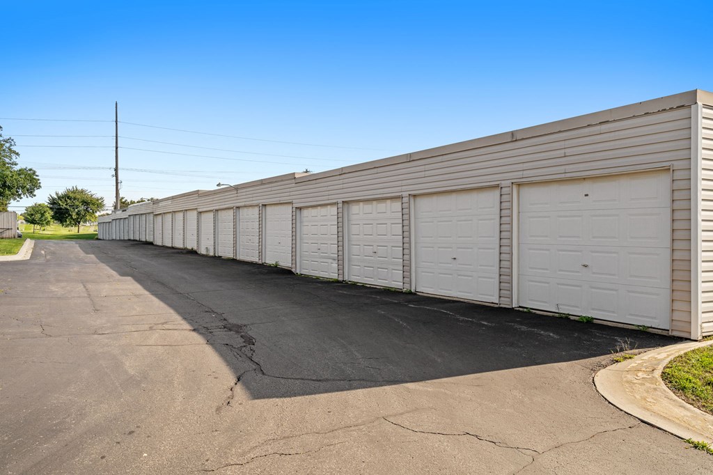 Detached Garage Spaces