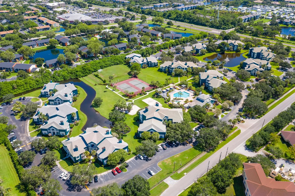 Lush Community Landscaping