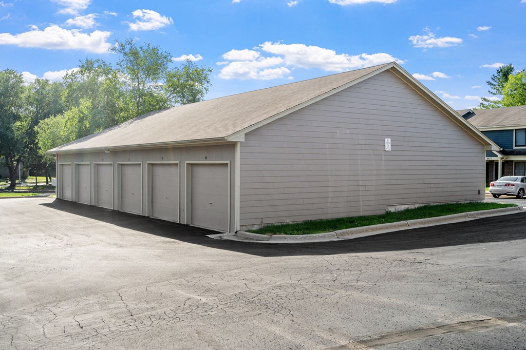 Detached Garage Spaces