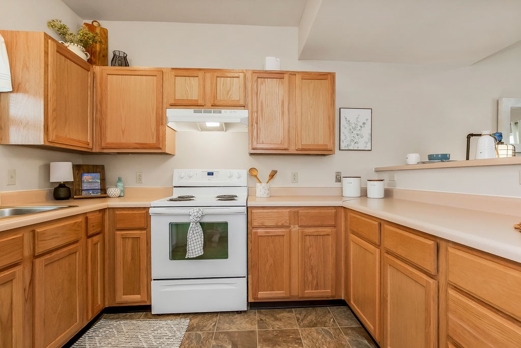 Kitchen with White Appliances