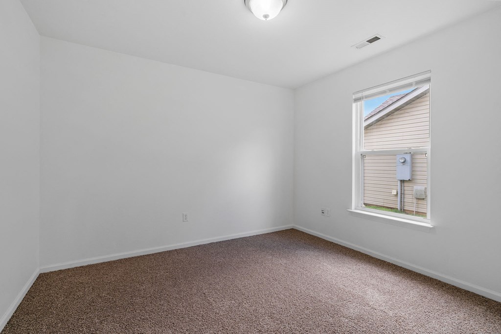 Bedroom with Plush Carpeting