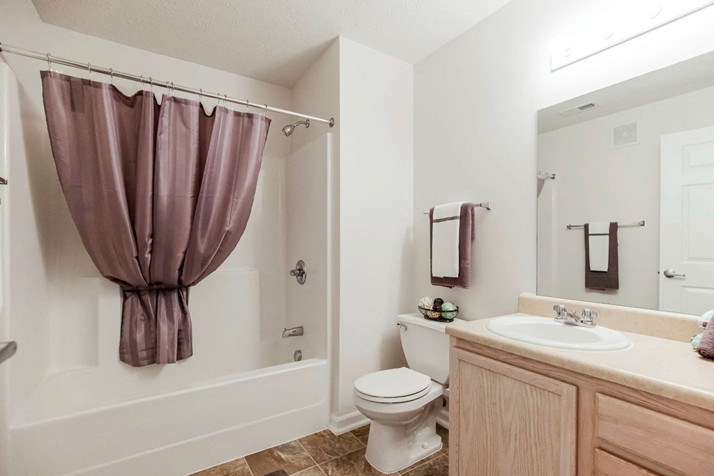 Bathroom with Modern Finishes