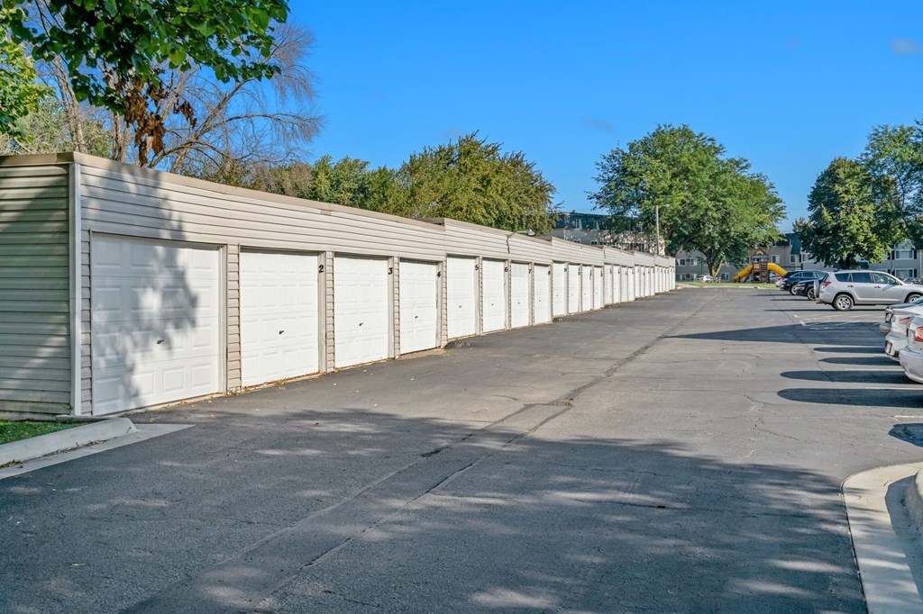 Detached Garage Spaces