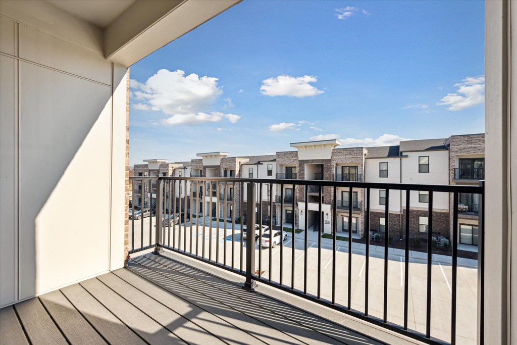 Expansive Balcony