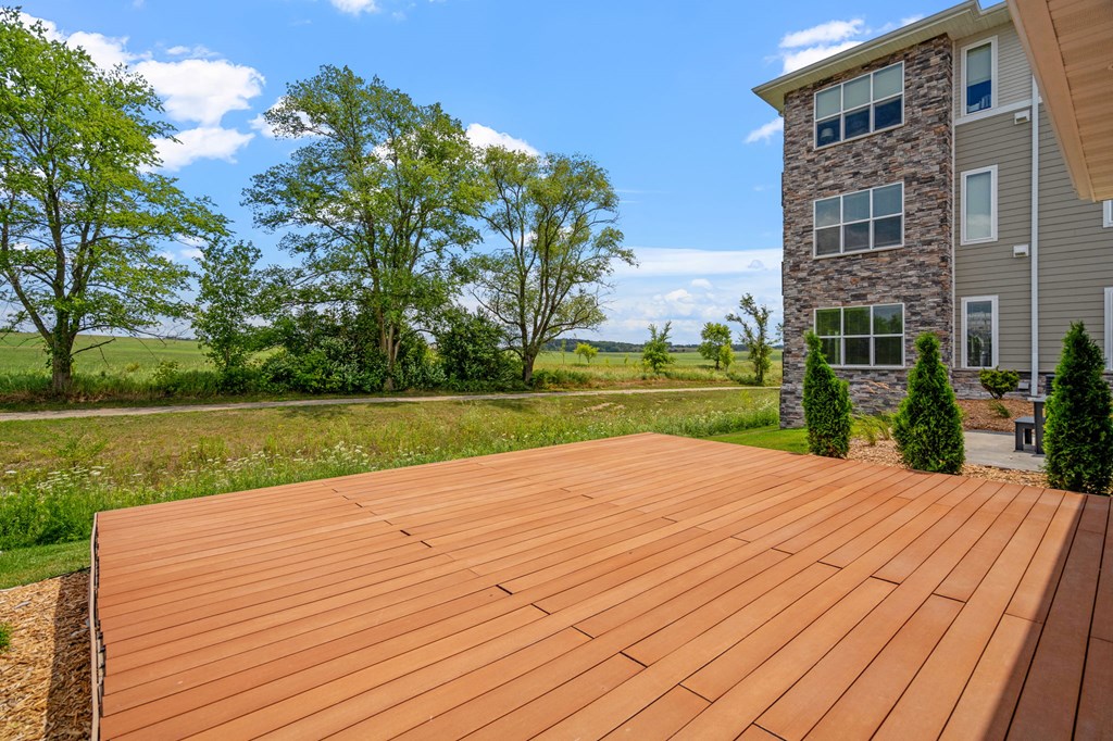 Outdoor Yoga and Fitness Platform