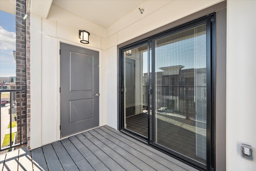 Balcony with Storage