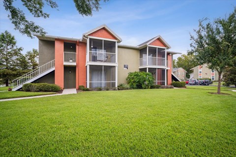 Exterior of Latigo 27